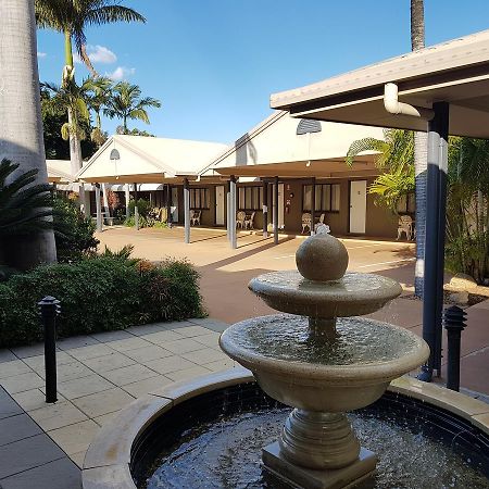 Rockhampton Palms Motor Inn エクステリア 写真