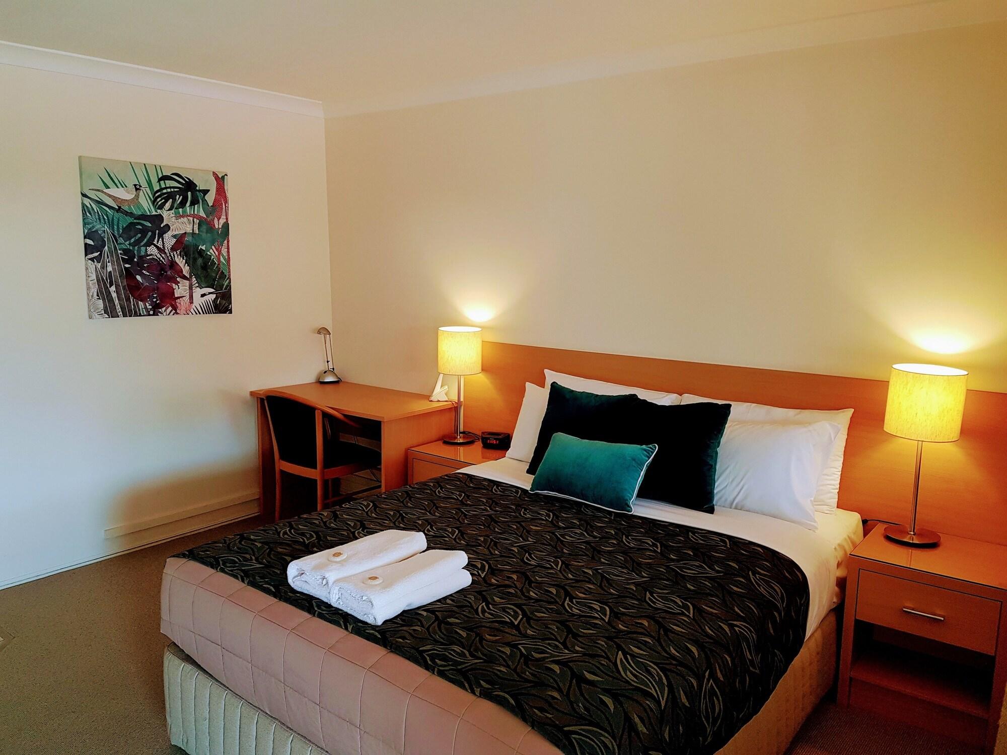 Rockhampton Palms Motor Inn エクステリア 写真