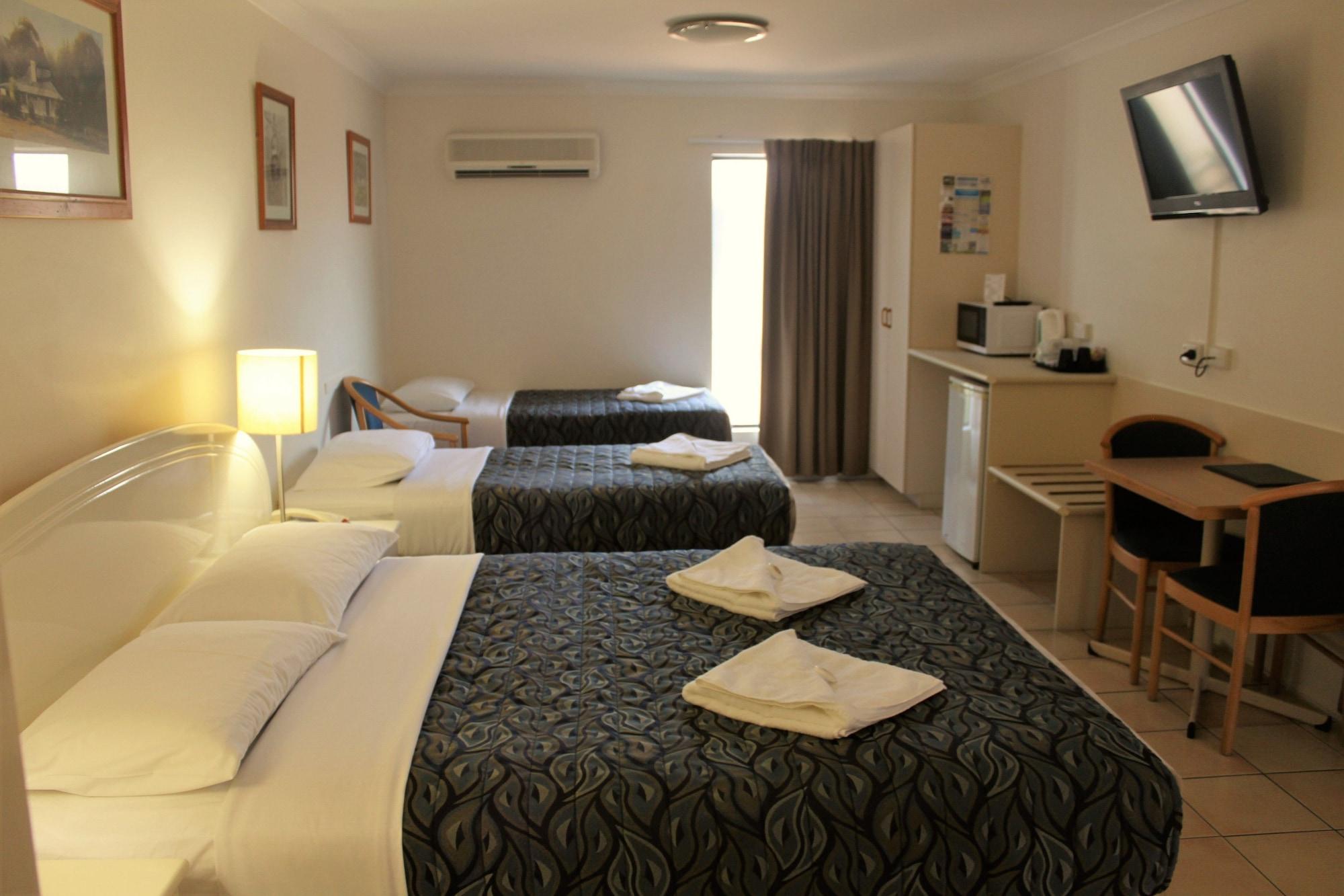 Rockhampton Palms Motor Inn エクステリア 写真