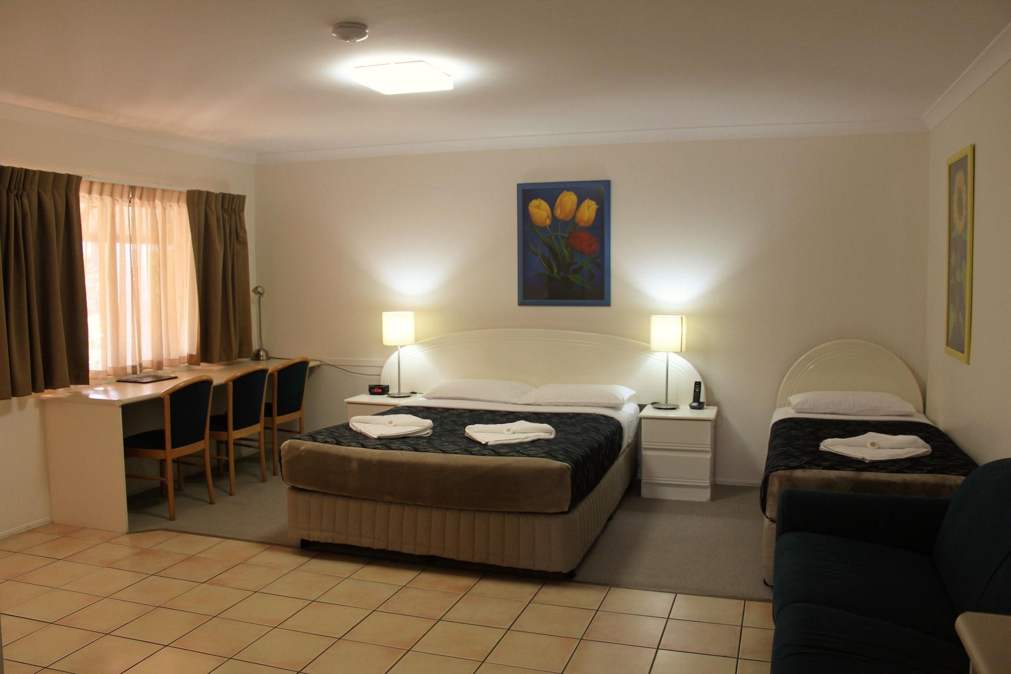 Rockhampton Palms Motor Inn エクステリア 写真