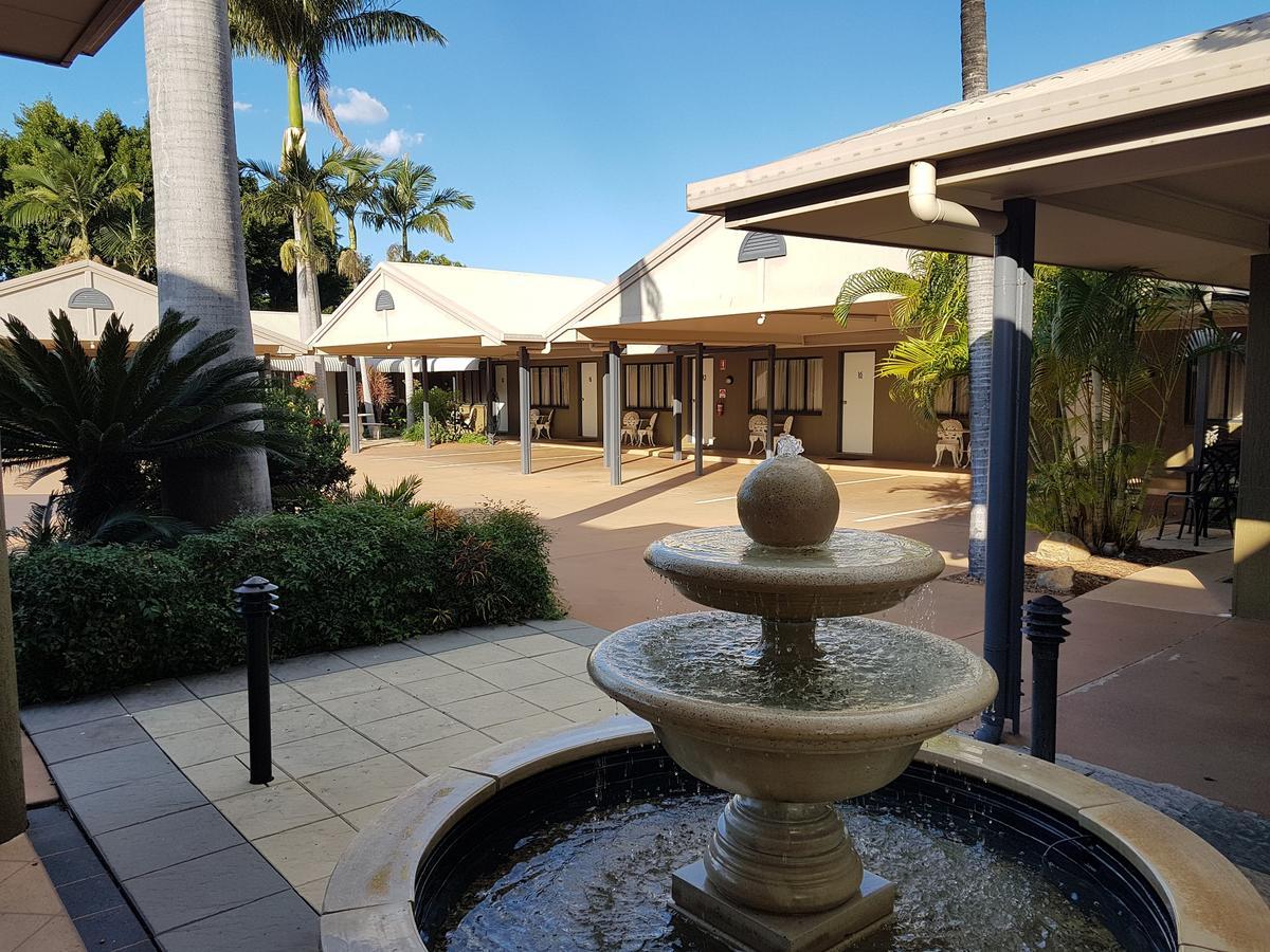 Rockhampton Palms Motor Inn エクステリア 写真